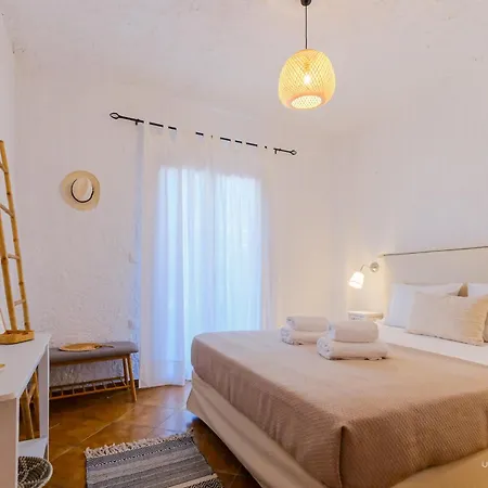 Amphitriti Seafront Apartments, Loutra Agia Paraskevi (Kassandra)