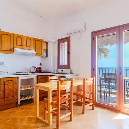 Amphitriti Seafront Apartments, Loutra Appartamento Agia Paraskevi (Kassandra)