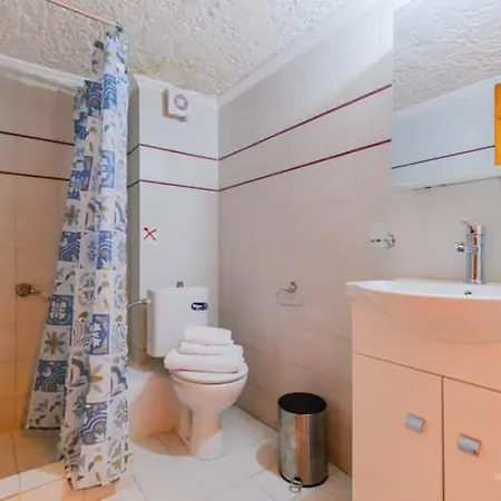 Amphitriti Seafront Apartments, Loutra Appartamento *