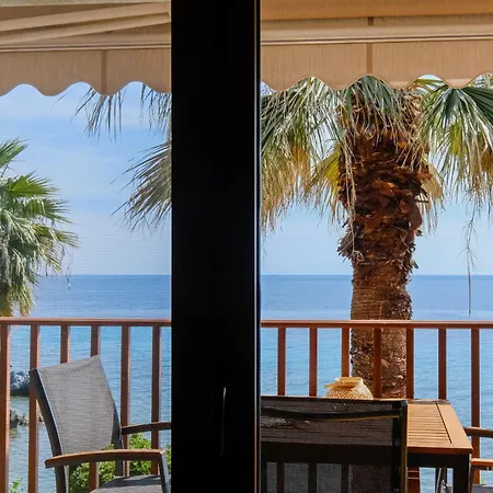 Amphitriti Seafront Apartments, Loutra Apartmán