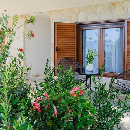 Apartmán Amphitriti Seafront Apartments, Loutra *